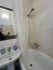 Уютная квартира с собственной парковкой - 18