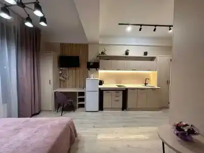 Квартиры на Защитников Кавказа 17 - 28