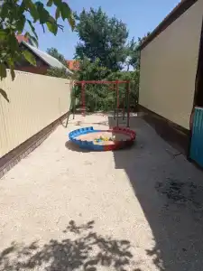 Отдельный дом со своим изолированным двором - 12