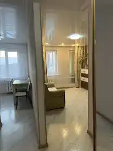 Однокомнатная квартира с отдельной кухней в центре - 7