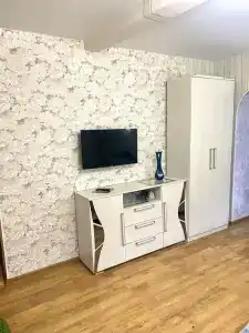 Уютный домик возле парка - 2