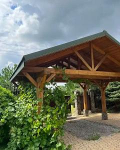 Очень уютный коттедж в черте города - 2