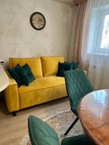 Покровский - 12