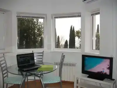 Уютные апартаменты в частном доме с террасой с видом на море - 41