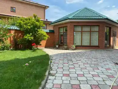 Частный Дом с Видом на Гору Машук - 0