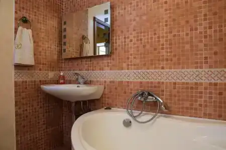 Дом у озера - 3