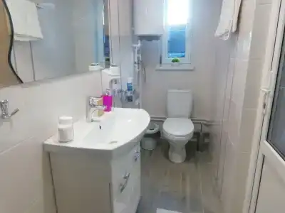 Домик у озера - 16