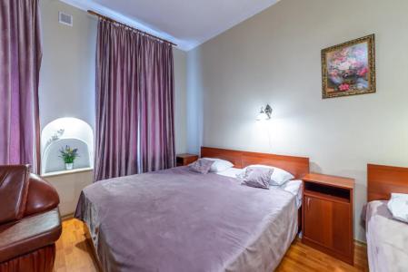 Демократ на Некрасова 58 - 214