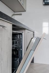 Садовая 11 - 27