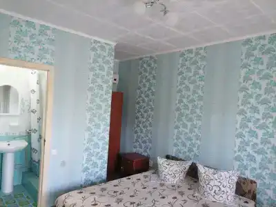 Elena - 22