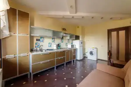 ПрезентХаус Горького, 20 - 19