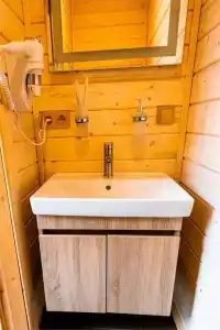 Пасторское озеро - 185