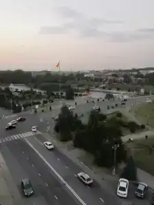 1 комн. кв. на набережной р.Терек в центре города. - 2