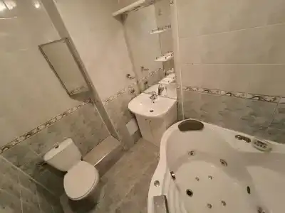 Уютный дом с бассейном, сауной и камином - 39