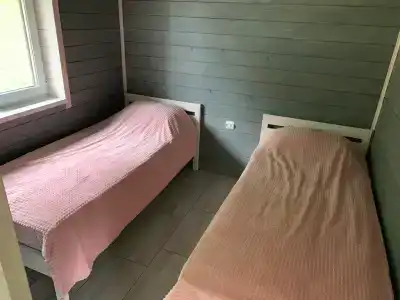 Домик на берегу озера - 3