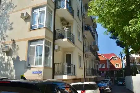 Квартиры на Серафимовича 19 - 37