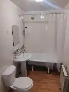 Дом с орехом во дворе - 4