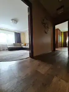 Квартиры на Поповича 8 - 58