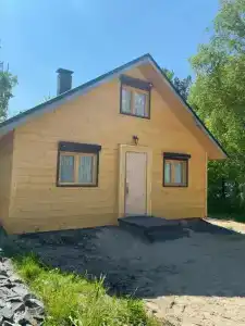 Гостевой дом с баней на берегу озера - 0