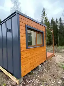 Уютный лесной домик на берегу ручья - 19