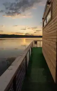 Дом на воде у озера Таир - 15