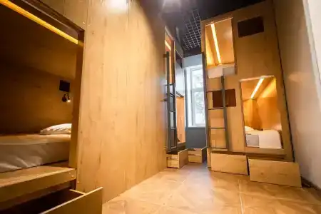 Capslock Hostel - 112