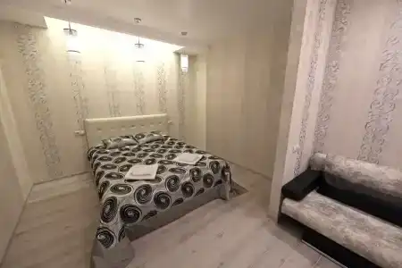 Космонавтов, 40 - 1