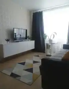 на проспекте Молодежный - 1