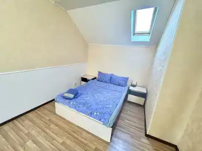 на Каракозова, 10 - 2