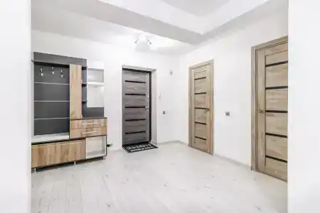 В центре - 14