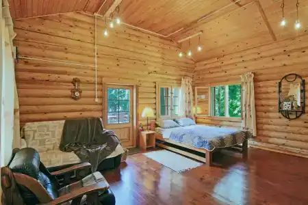 Домик с садом в городе - 5