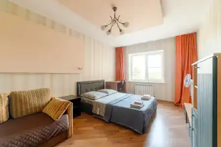 ПрезентХаус Горького, 20 - 6