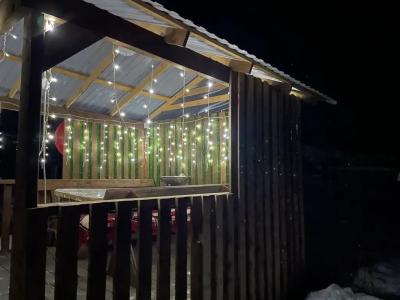 Домик в стиле A-frame с видом на горы - 13