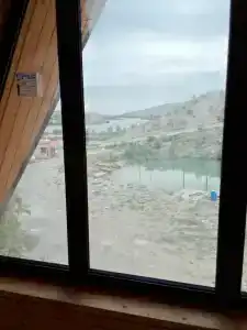 Гостевой дом с видом на пруд и горы - 6