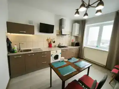 на Баженова - 7