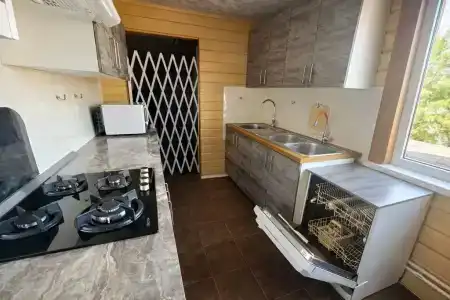 Дом с 5 комнатами, террасой и видом на озеро в Гонганалице - 27
