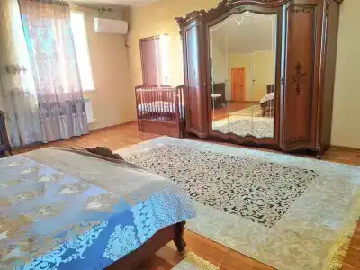 Дом вблизи городского пляжа - 1