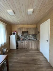 Dream House - 44