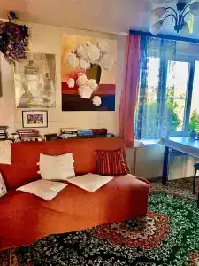 Уютный домик с видом на музей - 9