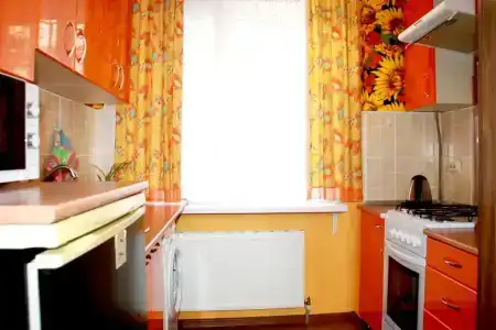 на ул. Кирова 13 - 11