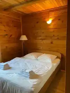 Уютный коттедж с камином - 16