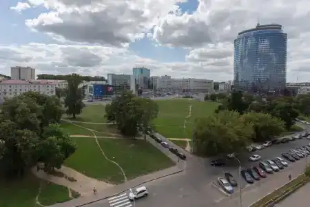 Квартиры на Максима Танка 16 - 90