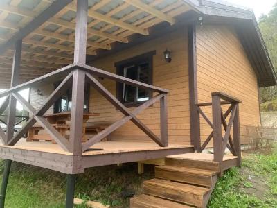 Домик на берегу озера - 8