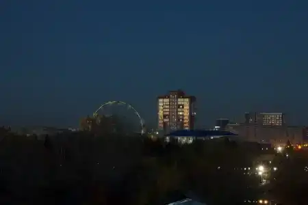 Люкс-24 2-комнатные апартаменты с джакузи на Горького 1 - 25