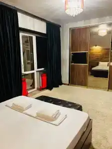 Дом с бассейном - 48