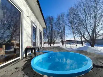 Домик в лесу с горячим бассейном в Каптёвке - 30