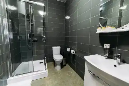 City  - Deluxe room - 10