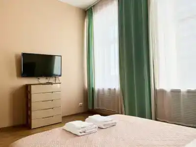 на Уборевича, 24 - 2