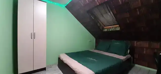 Студия у метро Саларьево - 1