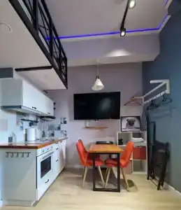 Metro Apartments - 19